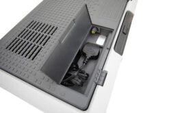 Vango E-Pinnacle 40L Coolbox -Serene Waters VAN 2021 ESSENTIALS E PINNACLE 40L HI 14 73337.1642676850